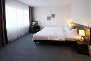 Hotel Luetzow Berlin Ngoại thất bức ảnh