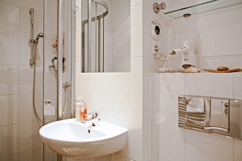 Hotel Luetzow Berlin Ngoại thất bức ảnh